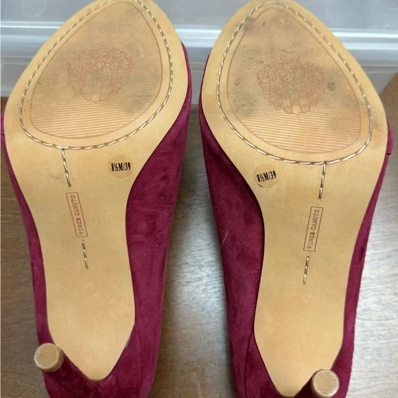 Vince Camuto Women's Wine Suede Peep-Toe Heels - Picture 4 of 6